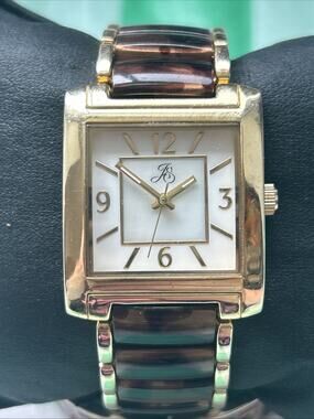 JS MOP Dial Faux Turtoise Shell Band Women’s Quartz Watch